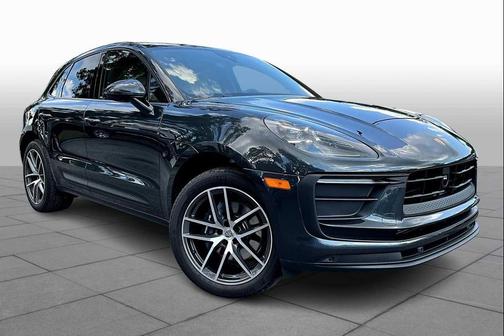 2025 Porsche Macan AWD