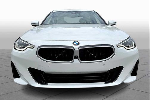 2025 BMW 230 i