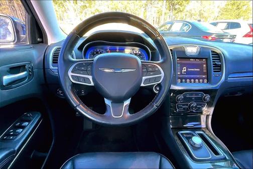 2017 Chrysler 300C Base