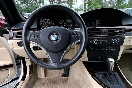 Mineral White Metallic 2012 BMW 335 335i