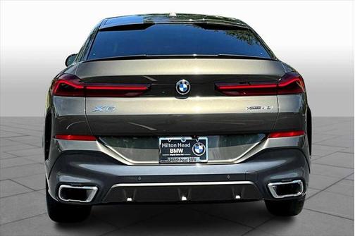 2025 BMW X6 xDrive40i