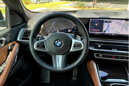 2025 BMW X6 xDrive40i