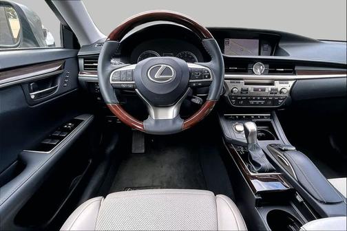 Atomic Silver 2018 Lexus ES 350 Base