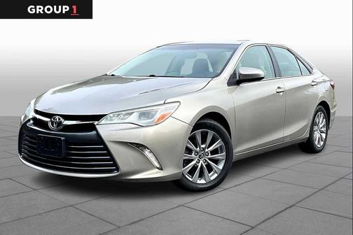 2016 Toyota Camry XLE