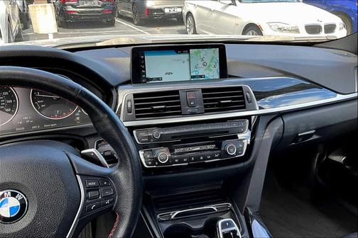2017 BMW 330 xDrive