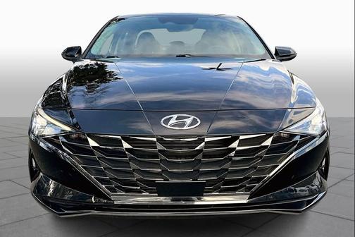 2022 Hyundai ELANTRA Limited