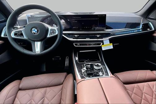 Manhattan Green Metallic 2026 BMW X5 xDrive40i
