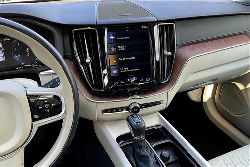 2020 Volvo XC60 T6 Inscription
