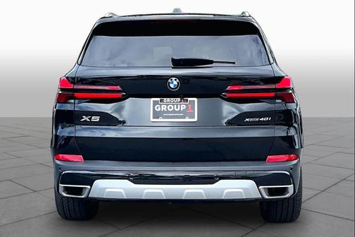 Black Sapphire Metallic 2024 BMW X5 xDrive40i