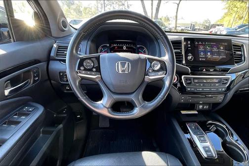2022 Honda Pilot AWD Elite