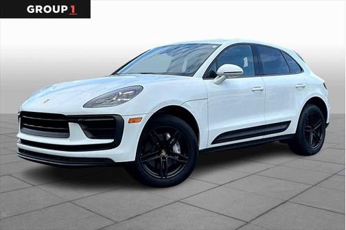 2022 Porsche Macan Base