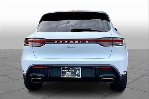 2022 Porsche Macan Base