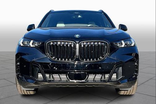 Black Sapphire Metallic 2026 BMW X5 PHEV xDrive50e