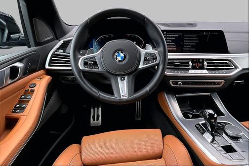 Carbon Black Metallic 2023 BMW X5 xDrive40i