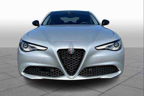 2021 Alfa Romeo Giulia Base