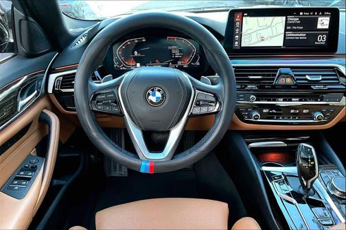 2023 BMW 530 i