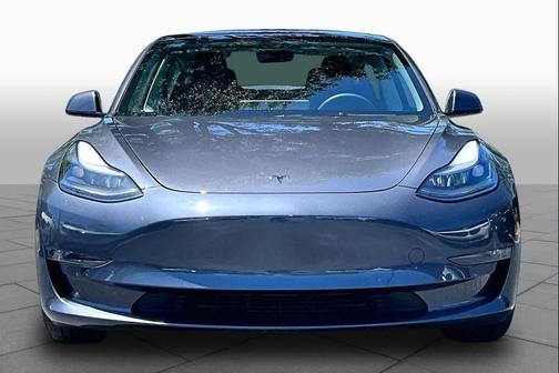 Midnight Silver Metallic 2022 Tesla Model 3 Performance