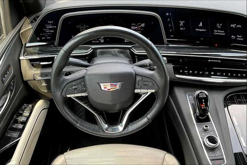 2022 Cadillac Escalade Sport