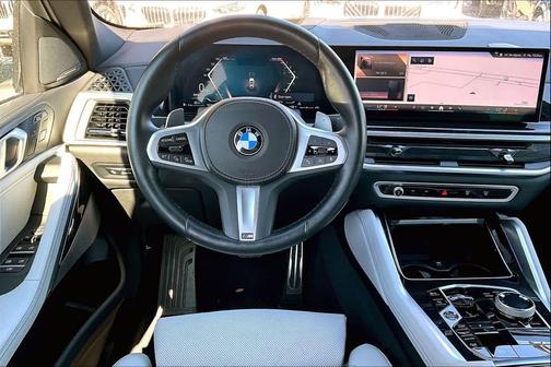 2025 BMW X6 xDrive40i