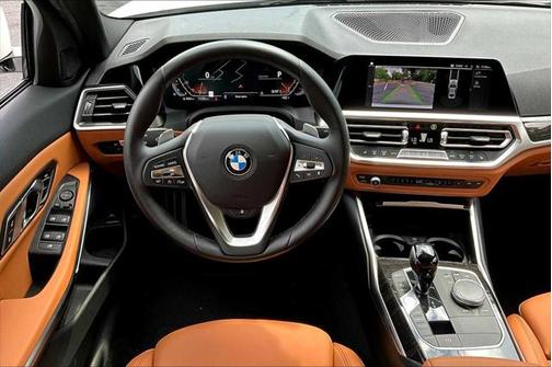 2022 BMW 330 330i