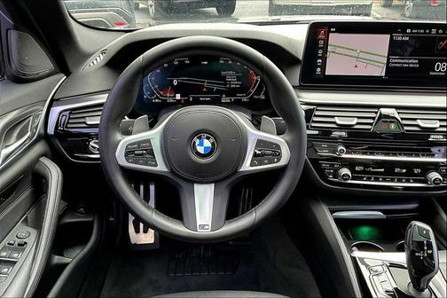 2022 BMW 540 i