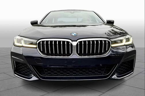 2022 BMW 540 i