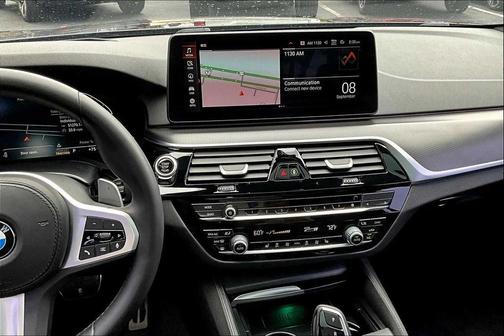 2022 BMW 540 i