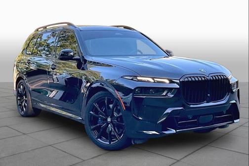 Black Sapphire Metallic 2023 BMW X7 xDrive40i