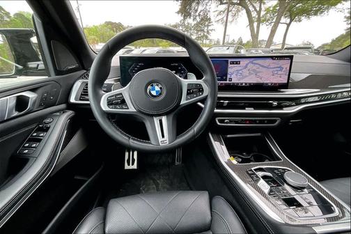 2024 BMW X5 M60i