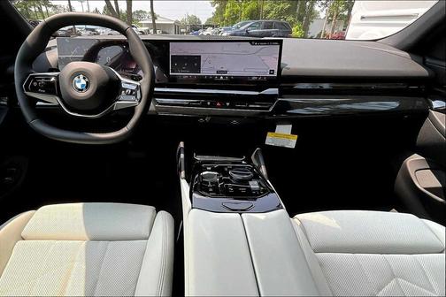 2026 BMW 530 i xDrive