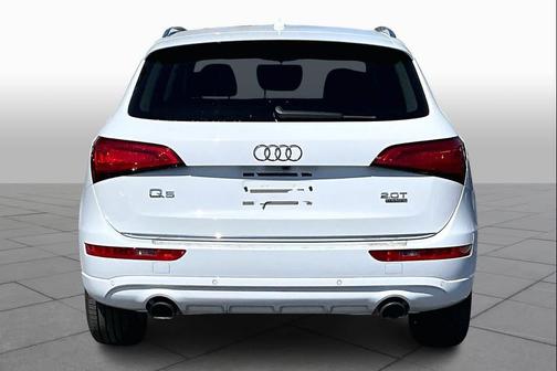 2017 Audi Q5 2.0T Premium Plus