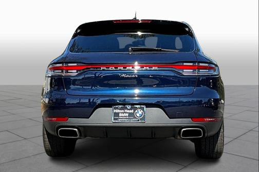 Night Blue Metallic 2021 Porsche Macan Macan