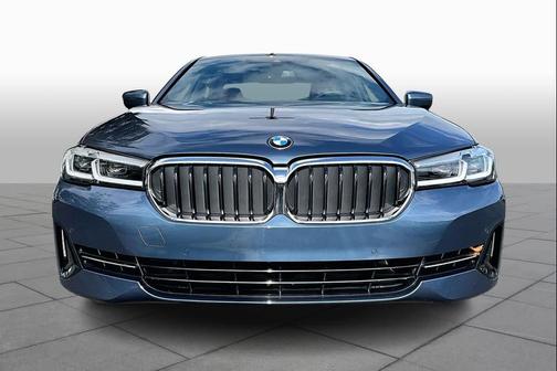 2023 BMW 540 i xDrive