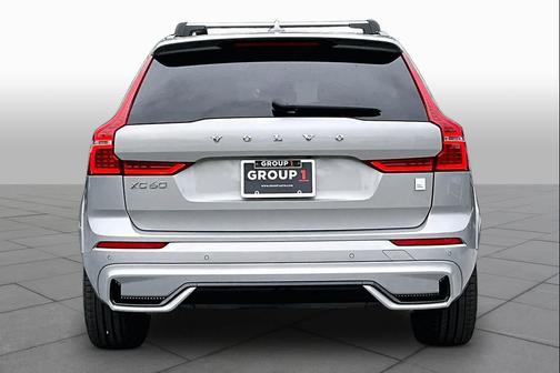 Silver Dawn Metallic 2024 Volvo XC60 Recharge Plug-In Hybrid T8 Polestar