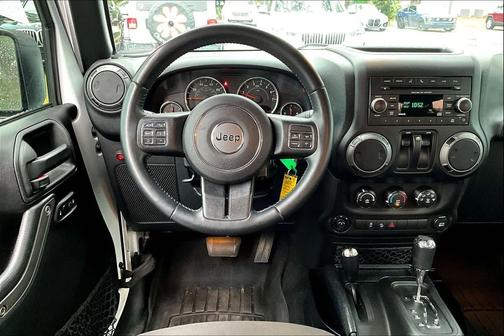 2016 Jeep Wrangler Sport