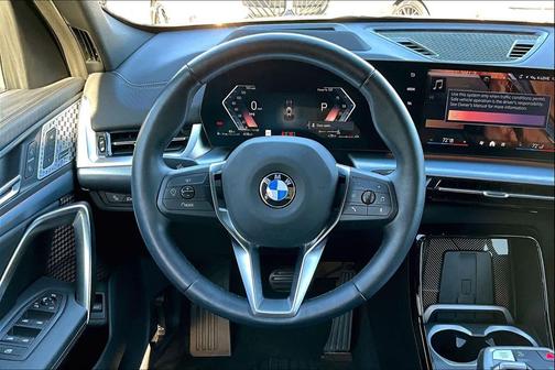 2025 BMW X2 xDrive28i