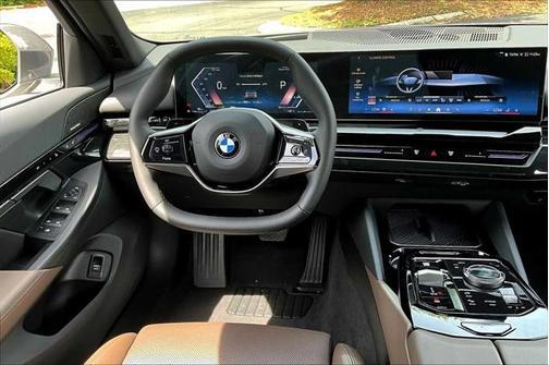 2024 BMW 530 i