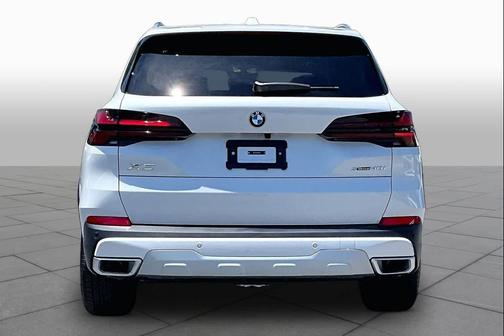 White 2026 BMW X5 xDrive40i