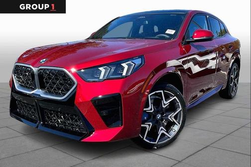 Vegas Red Metallic 2026 BMW X2 xDrive28i
