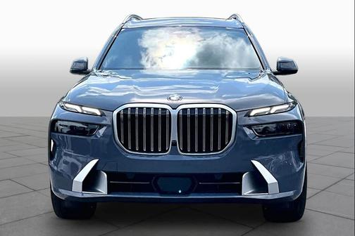 Sparkling Copper Metallic 2024 BMW X7 xDrive40i