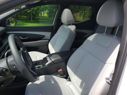 Atlas 2025 Hyundai SANTA CRUZ SEL Activity