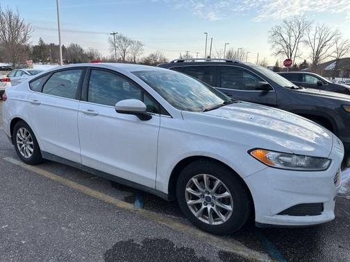 2015 Ford Fusion S