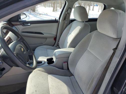 2009 Chevrolet Impala LS