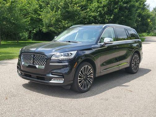 Black 2021 Lincoln Aviator Black Label AWD