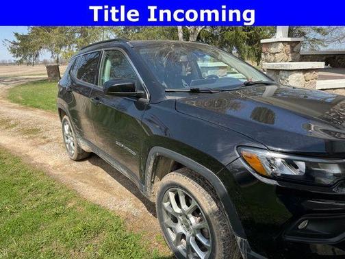 Diamond Black 2022 Jeep Compass Latitude Lux