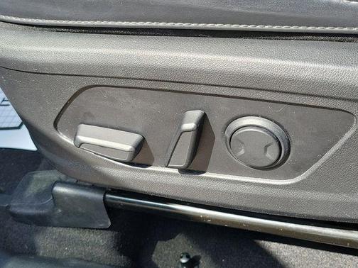 2022 Kia Sorento Hybrid EX