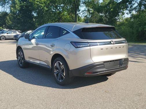 Champagne Silver 2026 Nissan Murano SL