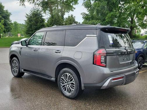2025 Nissan Armada Platinum