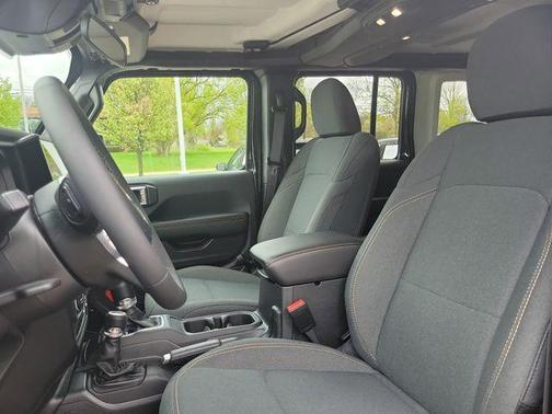 Black Clearcoat 2025 Jeep Wrangler 4xe Sahara