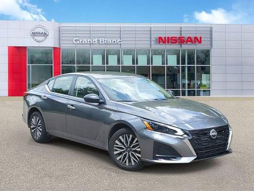 Gun Metallic 2024 Nissan Altima 2.5 SV